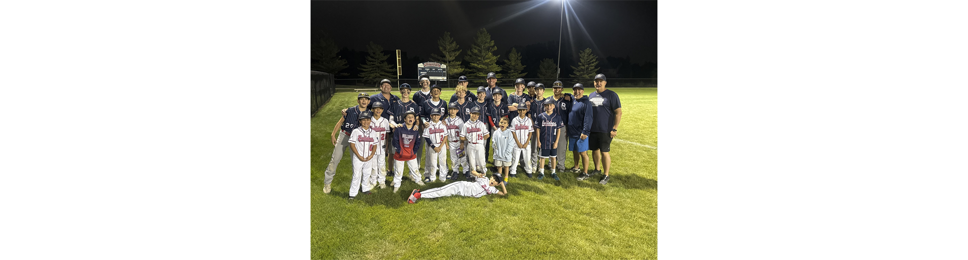 14U Bulldogs with the 9U Pups